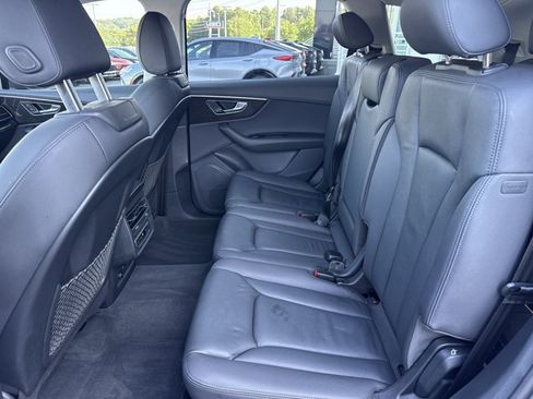 Used 2022 Audi Q7 2.0T Premium w/ Convenience Package AWD/4WD image 5