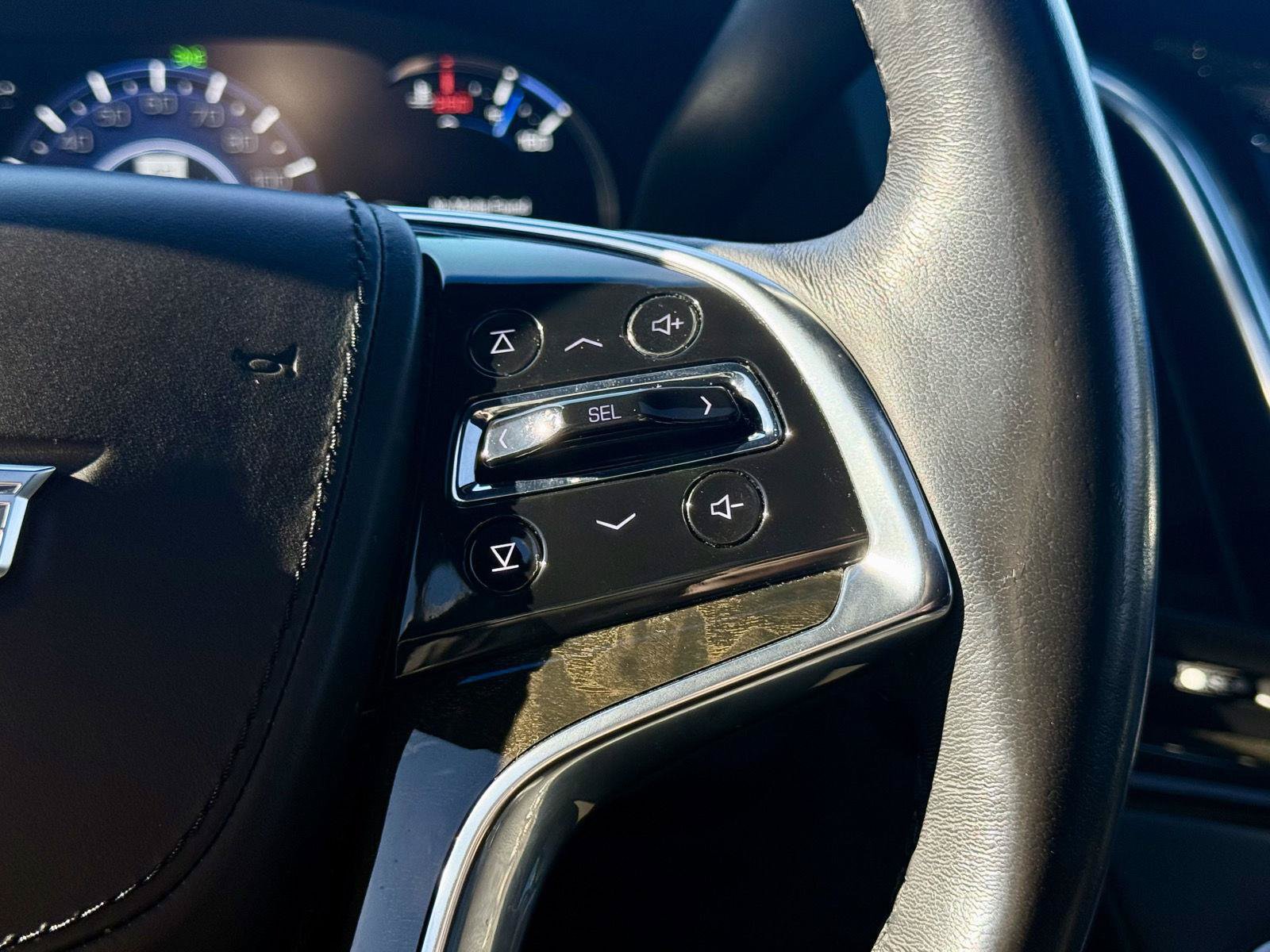Used 2019 Cadillac Escalade ESV Platinum AWD/4WD image 27