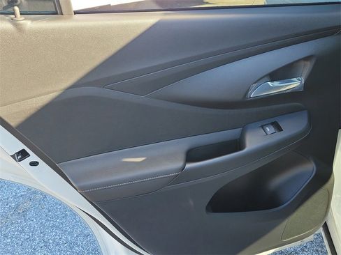 New 2025 Buick Envista Avenir image 10