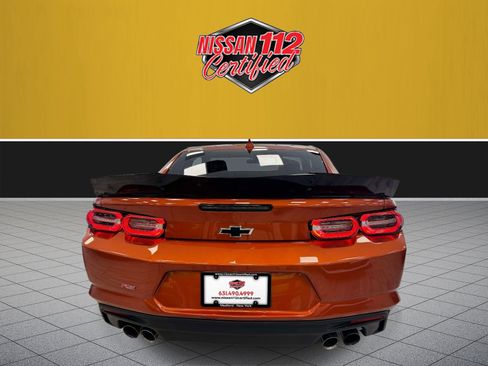 Used 2022 Chevrolet Camaro LT w/ RS Package RWD image 5