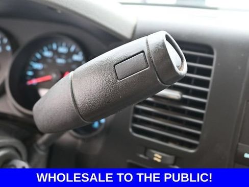 Used 2011 Chevrolet Silverado 1500 W/T RWD image 17