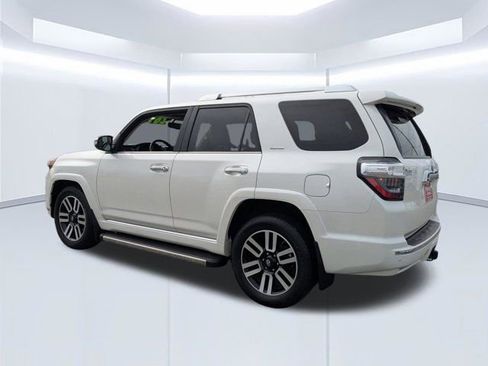 Used 2017 Toyota 4Runner Limited RWD image 6