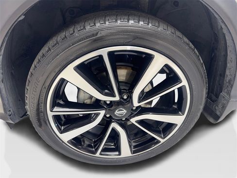 Used 2019 Nissan Rogue Sport SL w/ Premium Package image 85