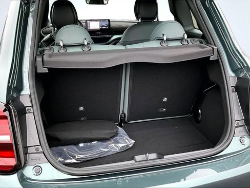 New 2025 FIAT 500 e image 19