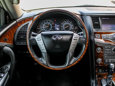 Used 2016 INFINITI QX80 4WD image 32
