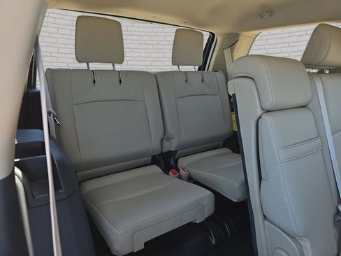 Used 2023 Toyota 4Runner SR5 Premium w/ Moonroof Package RWD image 13