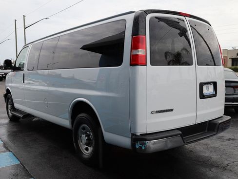 Used 2020 Chevrolet Express 3500 LT w/ LT Preferred Equipment Group image 3