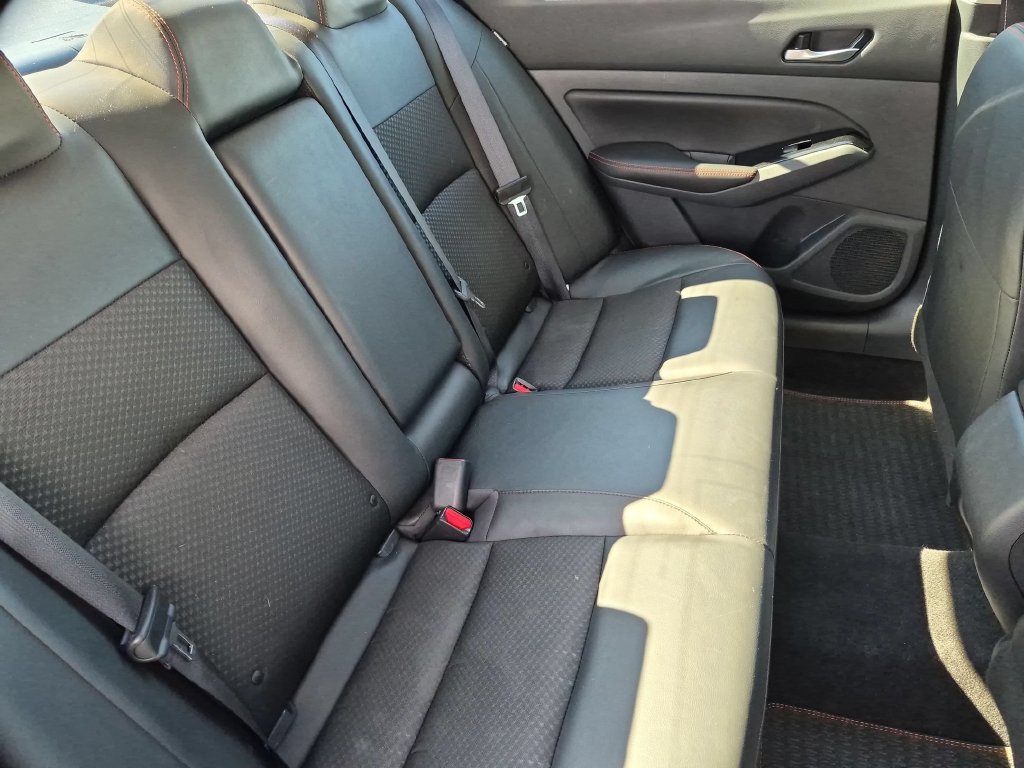 Used 2025 Nissan Altima 2.5 SR FWD image 29