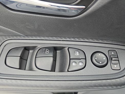 New 2025 Nissan Versa SV w/ Trunk Package image 26