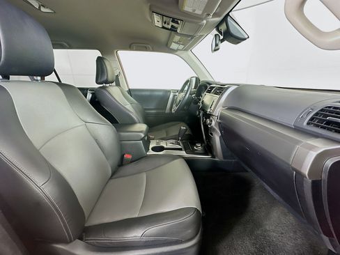 Used 2024 Toyota 4Runner SR5 Premium image 30