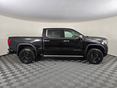 Used 2023 GMC Sierra 1500 Denali image 2