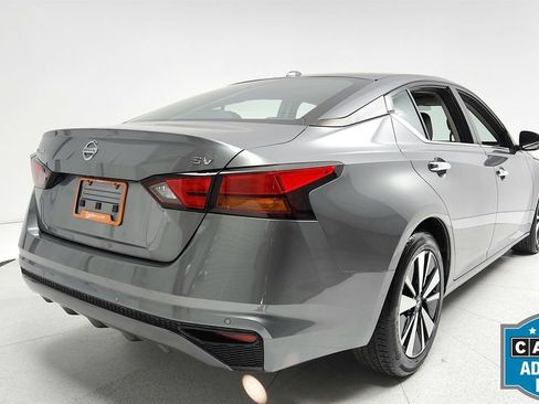 Used 2022 Nissan Altima 2.5 SV FWD image 33