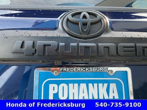 Used 2022 Toyota 4Runner TRD Off-Road Premium w/ Moonroof Package AWD/4WD image 12