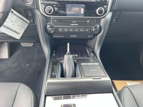 Used 2023 Lexus GX 460 Premium AWD/4WD image 21