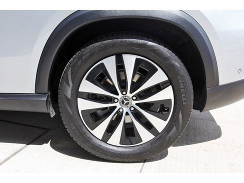 Used 2024 Mercedes-Benz GLE 350 4MATIC image 31