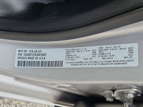 Used 2020 RAM 1500 Laramie image 29