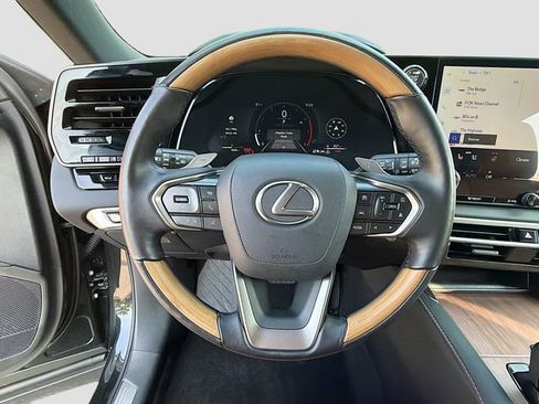 Used 2025 Lexus RX 350 Premium w/ Accessory Package (Z1) FWD image 41