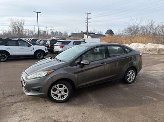Used 2015 Ford Fiesta SE video 1