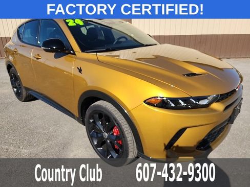 Used 2024 Dodge Hornet R/T Plus AWD/4WD image 2