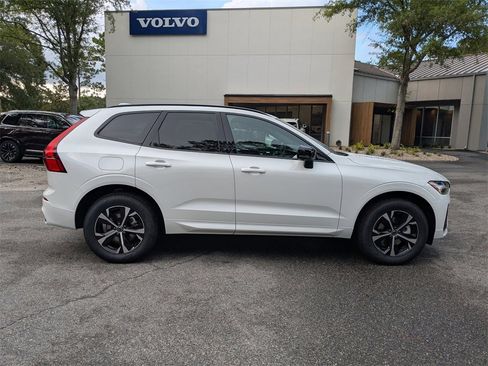 New 2026 Volvo XC60 B5 Core image 3