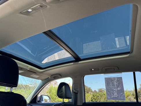 Used 2021 Volkswagen Atlas SEL image 21