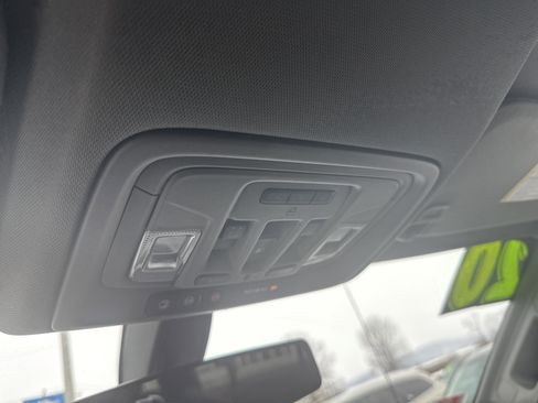 Used 2020 Chevrolet Silverado 1500 LT Trail Boss image 29