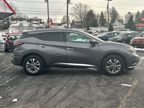 Used 2018 Nissan Murano SL w/ Moonroof Package image 8