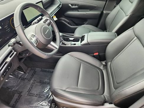 Certified 2025 Hyundai Tucson SEL FWD image 8