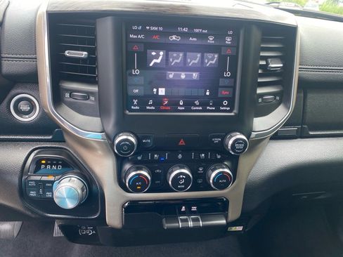 Used 2019 RAM 1500 Laramie image 11