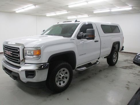 Used 2016 GMC Sierra 2500 4x4 Regular Cab w/ Sierra Convenience Package image 1