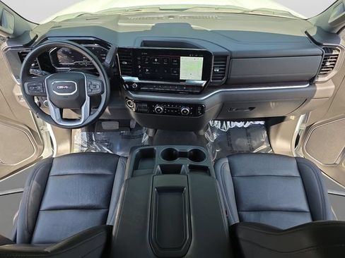 Used 2025 GMC Sierra 1500 SLT RWD image 11