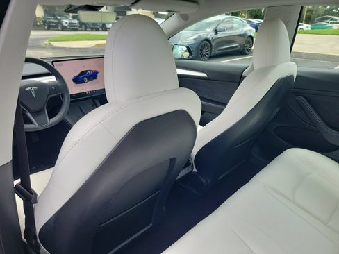 Used 2023 Tesla Model 3 Standard Range RWD image 8