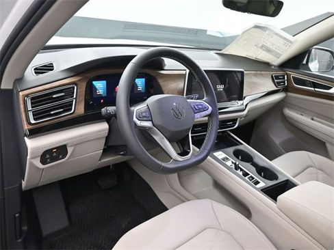 New 2026 Volkswagen Atlas SE image 19