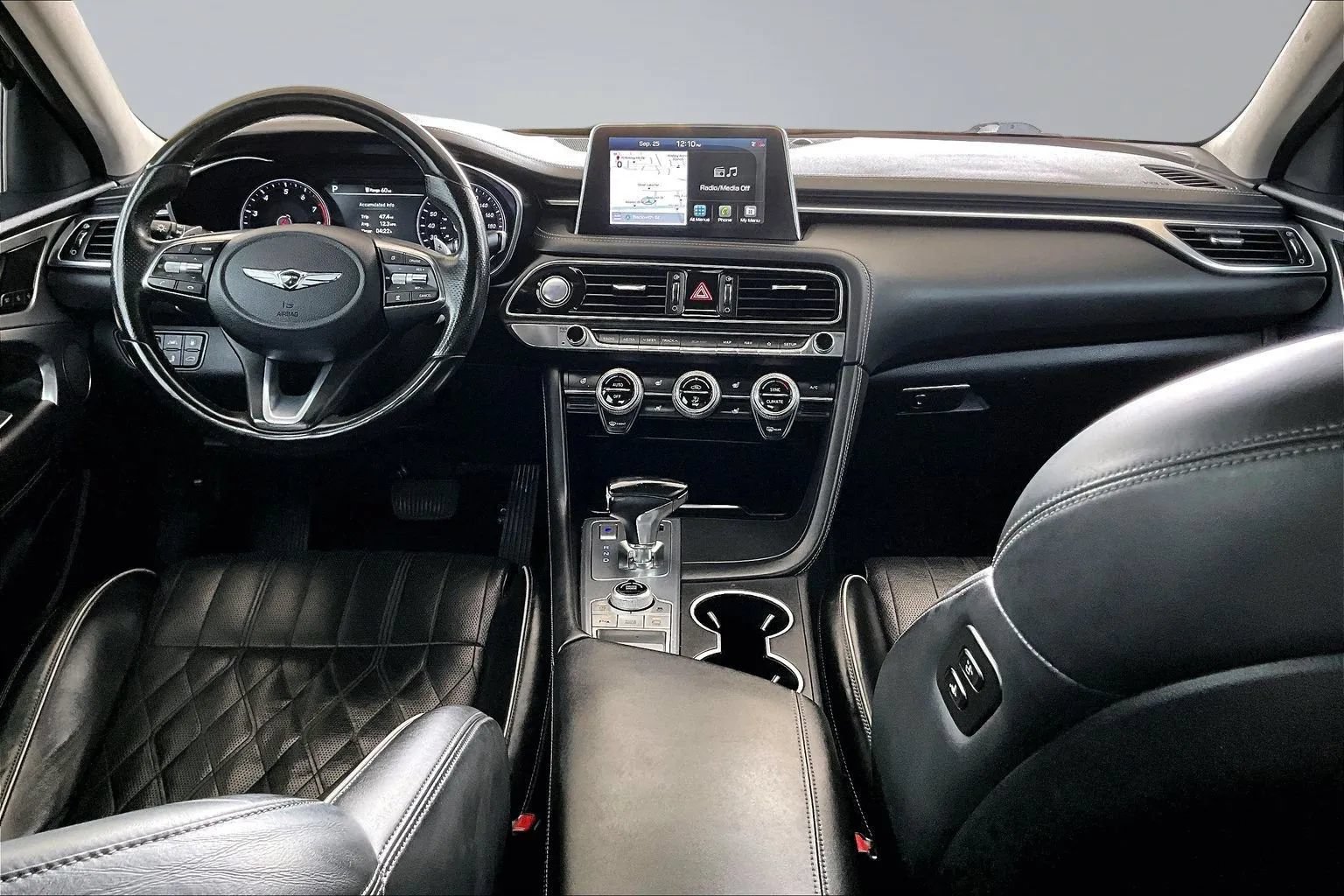 Used 2021 Genesis G70 2.0T w/ Prestige Package AWD/4WD image 7