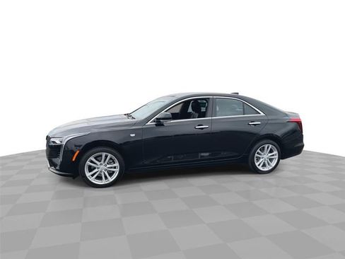 Certified 2023 Cadillac CT4 Luxury w/ Cold Weather Package AWD/4WD image 4