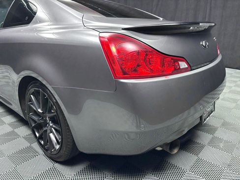 Used 2015 INFINITI Q60 Sport Limited image 13