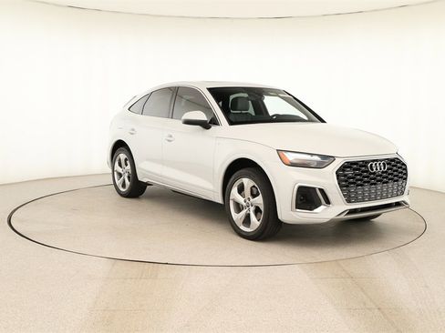 Certified 2023 Audi Q5 2.0T Premium Plus w/ Premium Plus Package image 10
