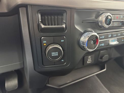 Used 2025 Ford F150 XLT w/ Equipment Group 301A Standard AWD/4WD image 19