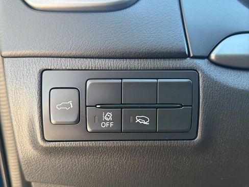 Certified 2023 MAZDA CX-9 Touring image 33