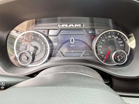 New 2026 RAM 1500 Express AWD/4WD image 27
