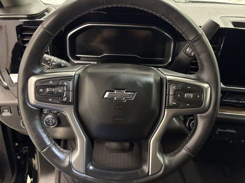 Used 2024 Chevrolet Silverado 1500 RST AWD/4WD image 27