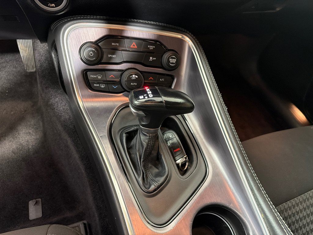 Used 2018 Dodge Challenger SXT w/ Blacktop Package RWD image 14