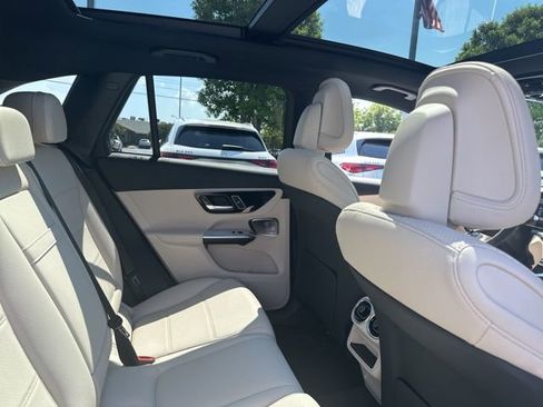 New 2026 Mercedes-Benz GLC 300 4MATIC image 29
