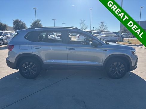 Used 2023 Volkswagen Taos S image 4