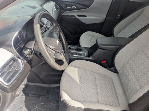 Used 2022 Chevrolet Equinox LT image 13