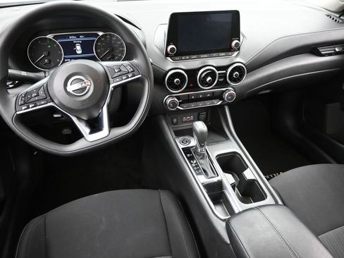 Used 2024 Nissan Sentra SV image 14