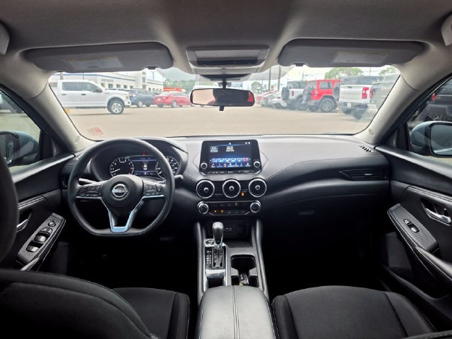 Used 2025 Nissan Sentra SV w/ Trunk Package FWD image 17