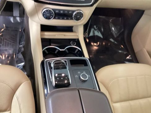 Used 2017 Mercedes-Benz GLE 350 image 16