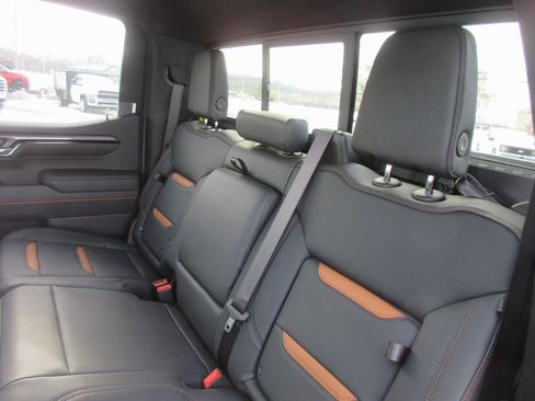 New 2026 GMC Sierra 1500 AT4 w/ AT4 Premium Package image 16