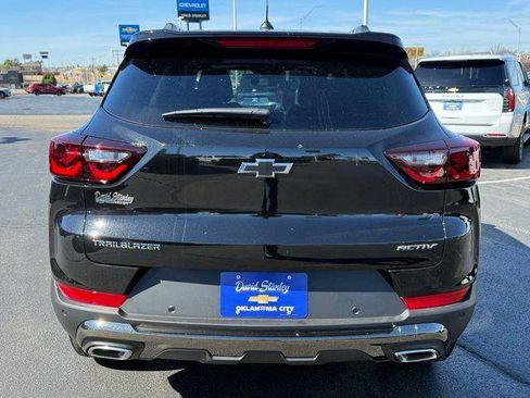 New 2026 Chevrolet TrailBlazer ACTIV w/ Convenience Package FWD image 9